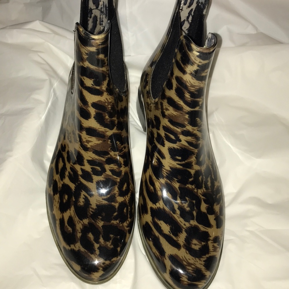 Chelsea Rain booties